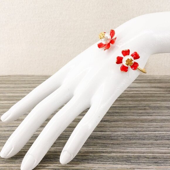 Tory Burch Golden and Red Flower Pearls Bracelet Red OS - Picture 10 of 12